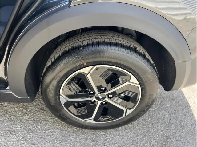 2026 Kia Niro LX