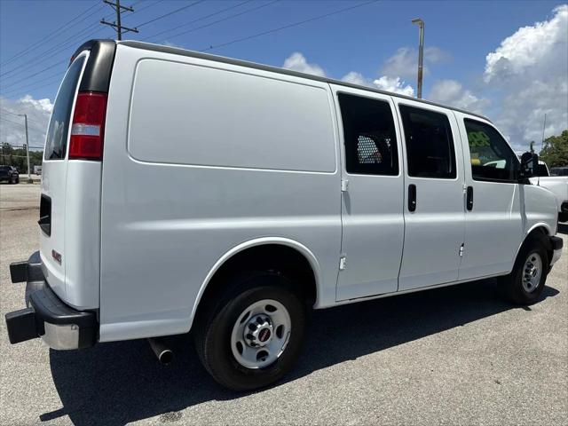 2023 GMC Savana Cargo RWD 2500 Regular Wheelbase Work Van