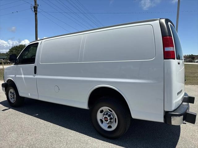 2023 GMC Savana Cargo RWD 2500 Regular Wheelbase Work Van