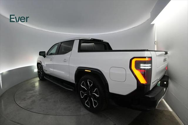 2025 GMC Sierra Max Range Denali