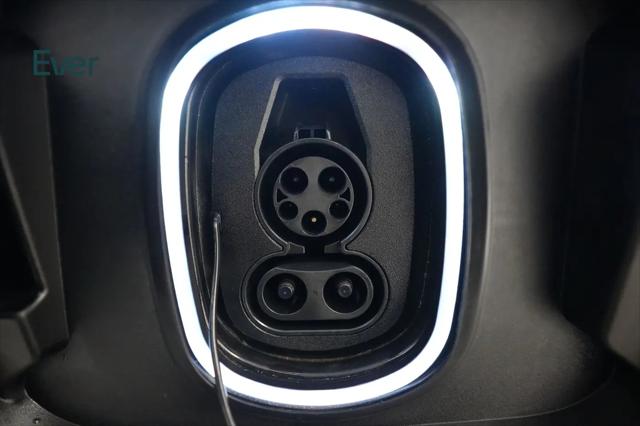 2025 GMC Sierra Max Range Denali