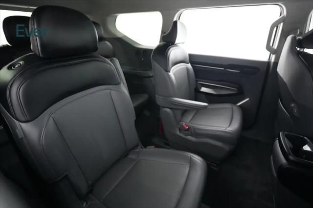 2026 Kia EV9 Light Long Range