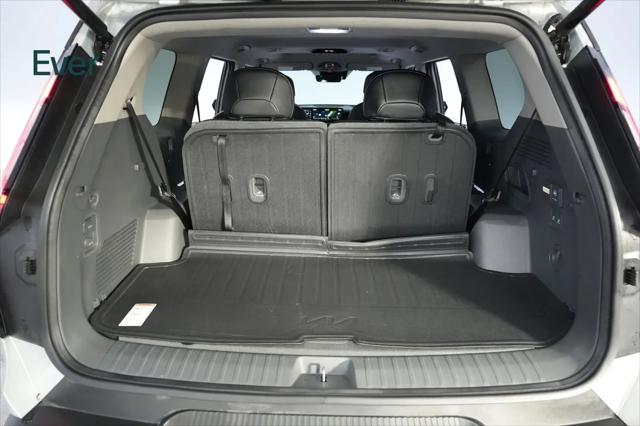 2026 Kia EV9 Light Long Range