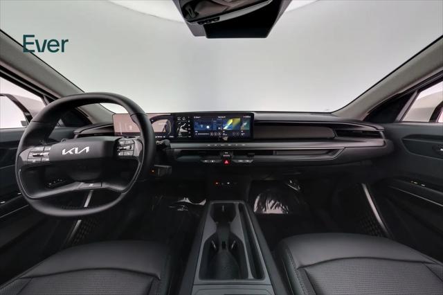 2026 Kia EV9 Light Long Range