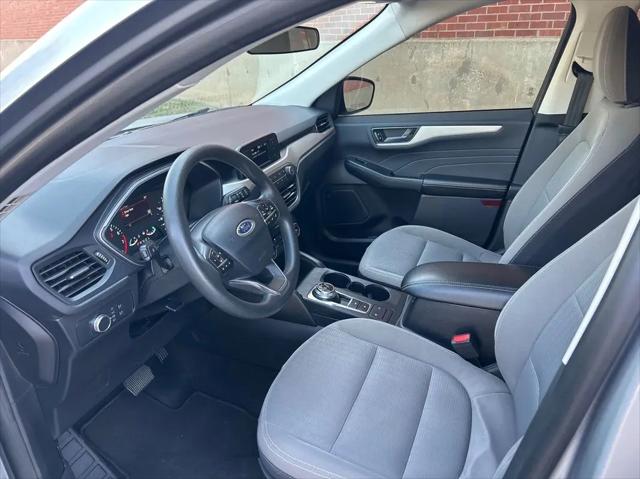 2022 Ford Escape S