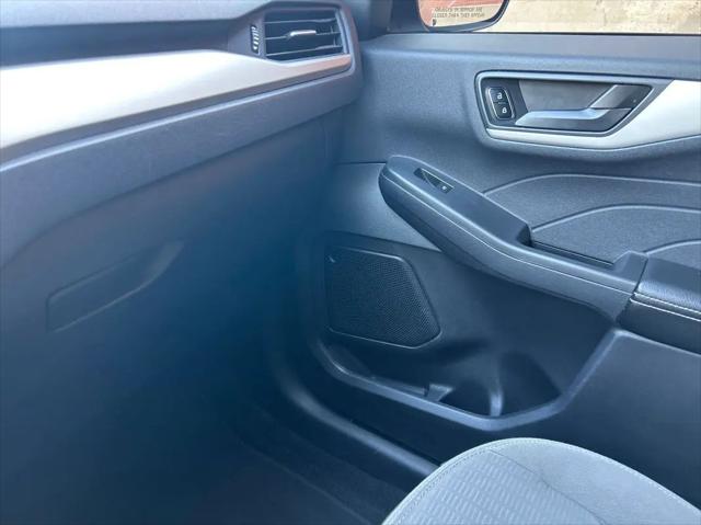 2022 Ford Escape S