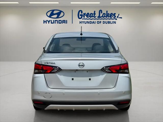 2020 Nissan Versa S Xtronic CVT