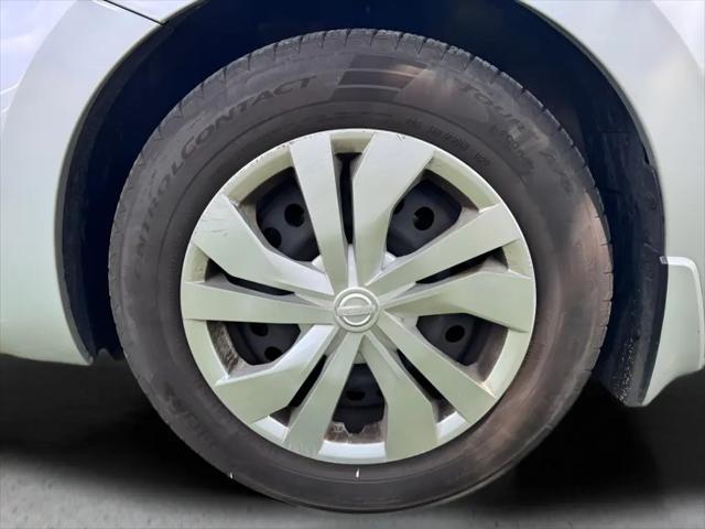 2020 Nissan Versa S Xtronic CVT