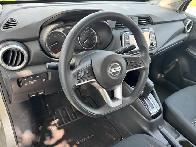 2020 Nissan Versa S Xtronic CVT