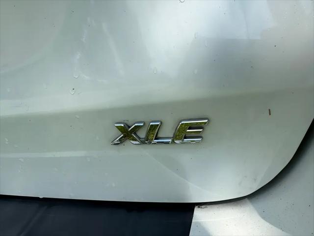 2017 Toyota Sienna XLE 8 Passenger