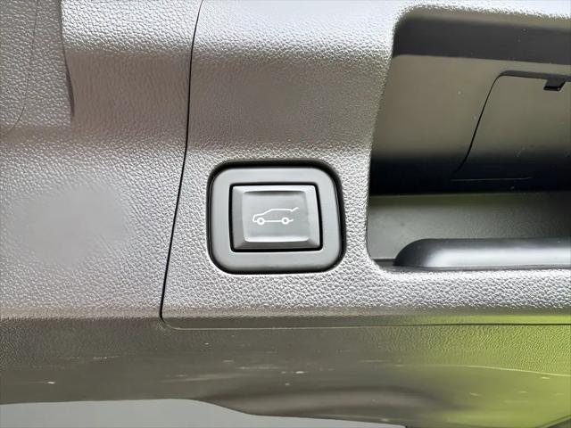 2020 GMC Acadia FWD Denali