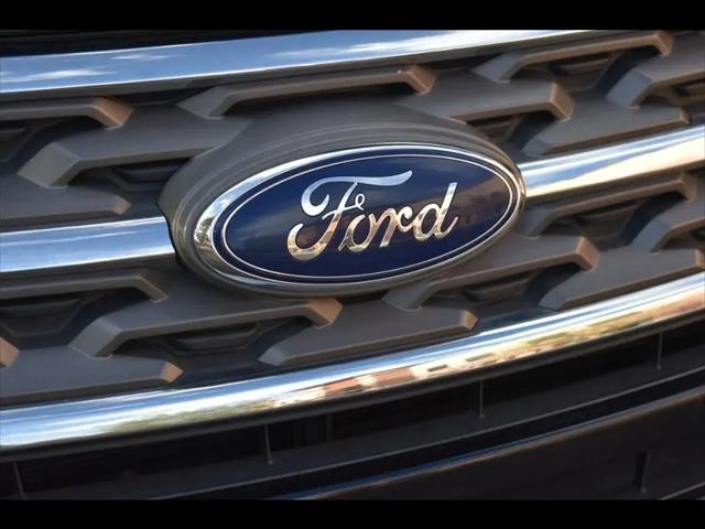 2018 Ford Explorer Base