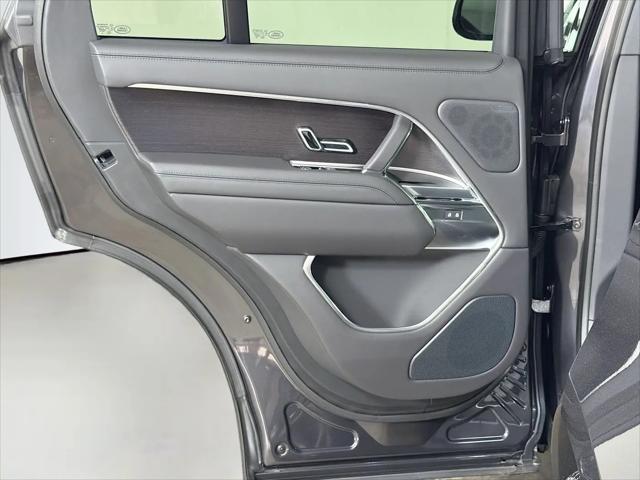 2026 Land Rover Range Rover P400 SE