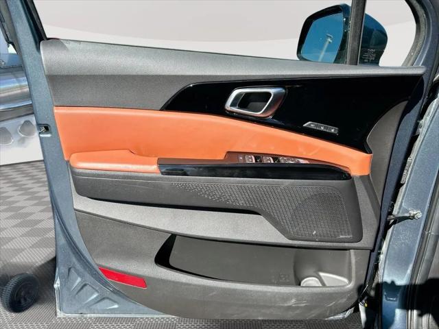 2023 Kia Carnival MPV SX Prestige