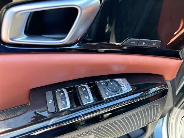 2023 Kia Carnival MPV SX Prestige