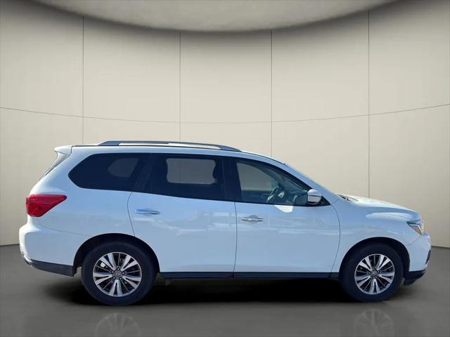 2020 Nissan Pathfinder SV 2WD