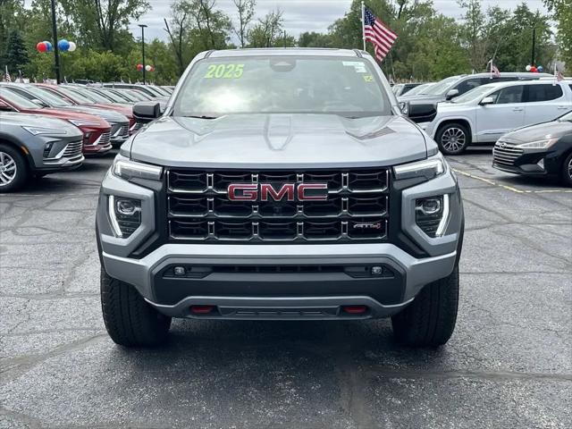 2025 GMC Canyon 4WD AT4