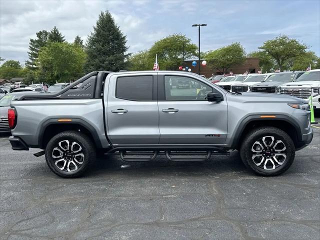 2025 GMC Canyon 4WD AT4