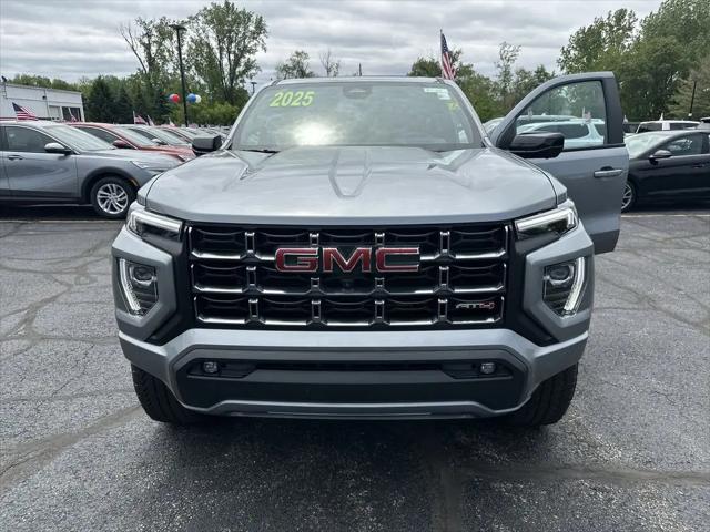 2025 GMC Canyon 4WD AT4