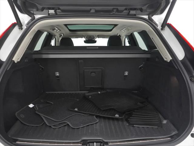 2023 Volvo XC60 B5 Core