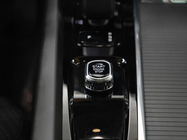 2023 Volvo XC60 B5 Core