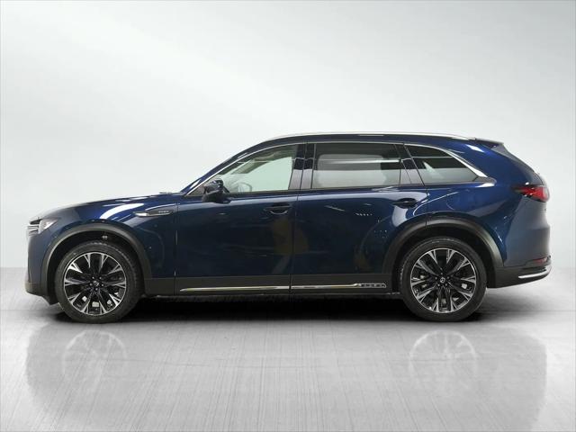 2024 Mazda X-90 Premium Plus