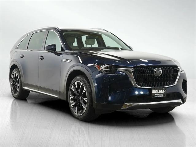 2024 Mazda X-90 Premium Plus