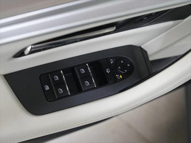 2024 Mazda X-90 Premium Plus