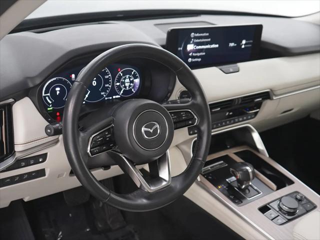 2024 Mazda X-90 Premium Plus