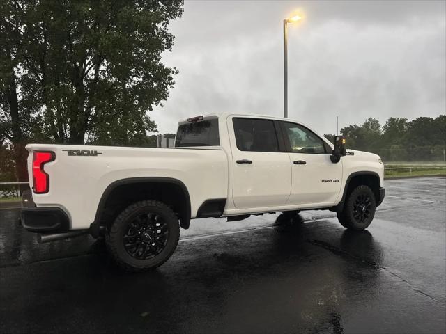 2026 Chevrolet Silverado 2500HD Crew Cab, Standard Bed, LT, 4WD