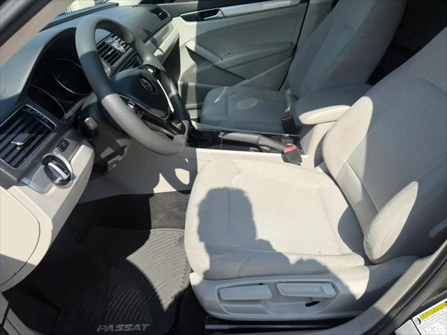 2017 Volkswagen Passat 1.8T S