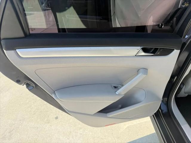 2017 Volkswagen Passat 1.8T S