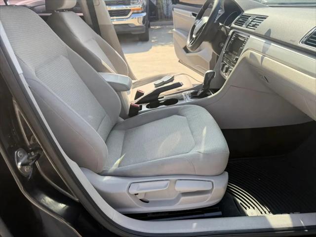 2017 Volkswagen Passat 1.8T S