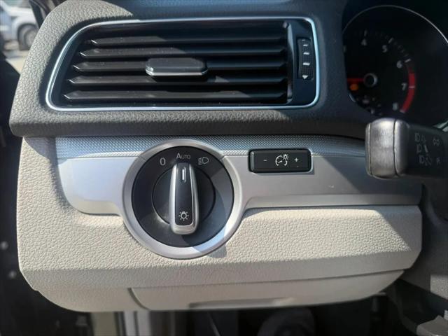 2017 Volkswagen Passat 1.8T S