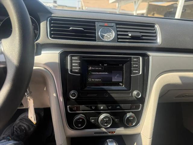 2017 Volkswagen Passat 1.8T S
