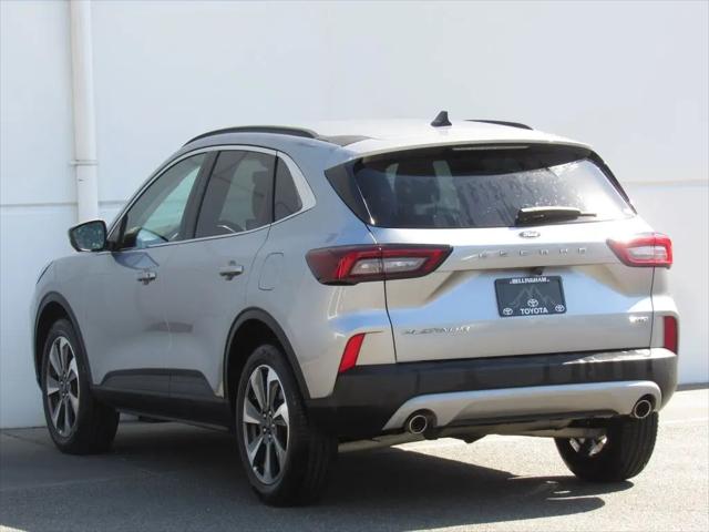 2024 Ford Escape Platinum