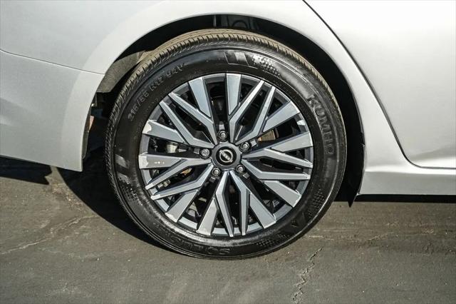 2024 Nissan Altima SV FWD