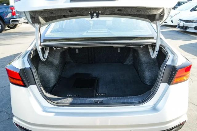 2024 Nissan Altima SV FWD