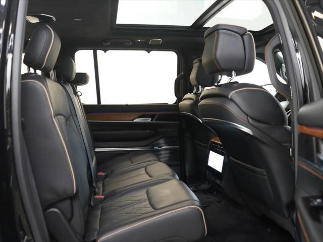 2024 Jeep Grand Wagoneer Series III 4x4
