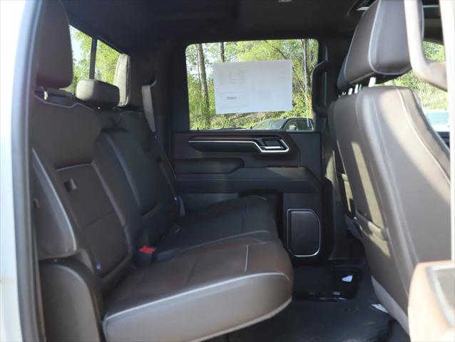 2025 GMC Sierra 3500HD Crew Cab, Standard Bed, Denali, 4WD