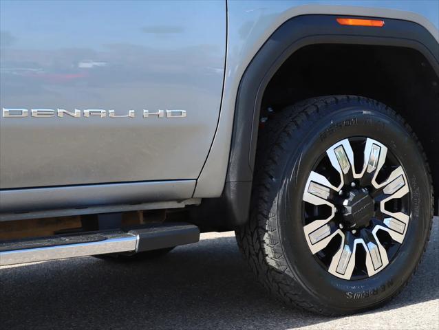 2025 GMC Sierra 3500HD Crew Cab, Standard Bed, Denali, 4WD