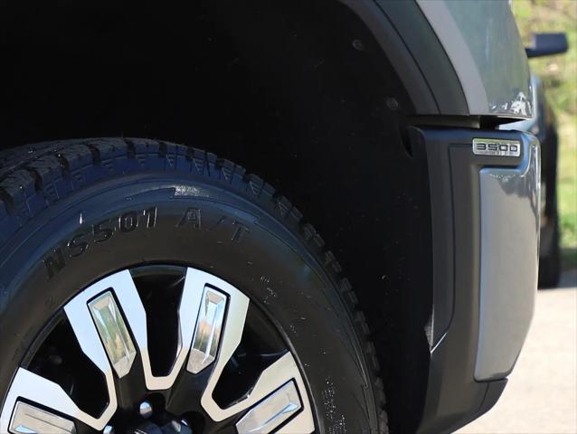 2025 GMC Sierra 3500HD Crew Cab, Standard Bed, Denali, 4WD