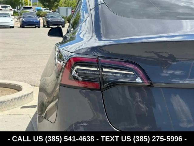 2022 Tesla Model 3 Long Range Dual Motor All-Wheel Drive