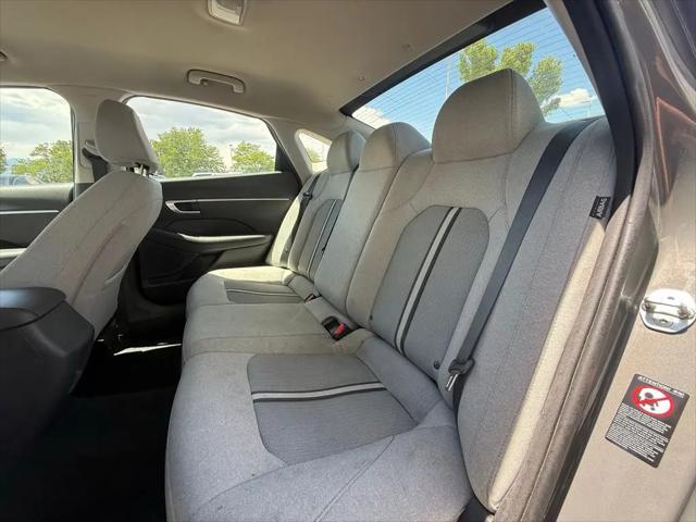 2022 Hyundai Sonata SE