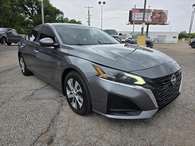 2023 Nissan Altima S FWD