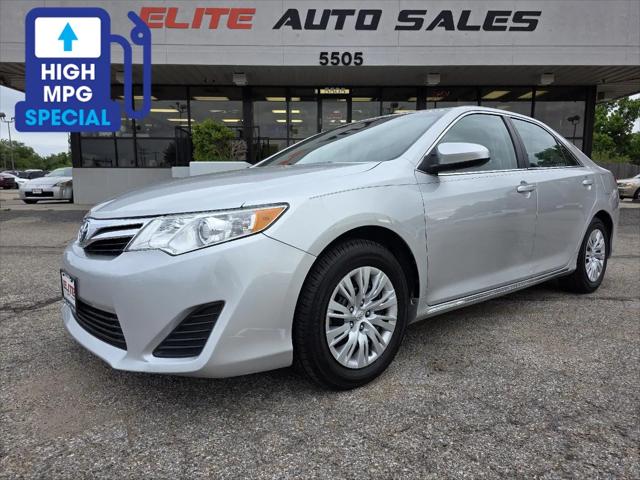 2014 Toyota Camry LE for sale in Wichita, KS