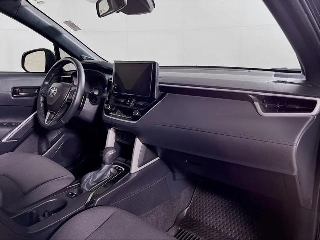 2024 Toyota Corolla Cross Hybrid SE