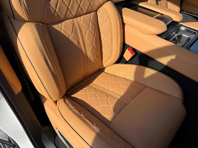2026 Jeep Grand Wagoneer Summit Reserve 4x4
