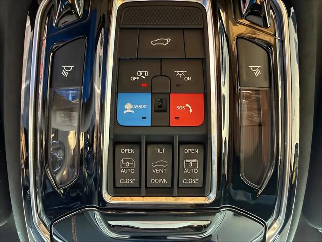 2026 Jeep Grand Wagoneer Summit Reserve 4x4