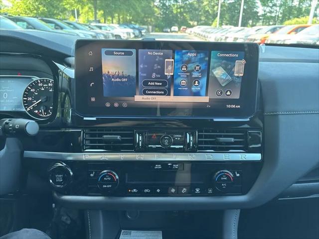 2026 Nissan Pathfinder SV